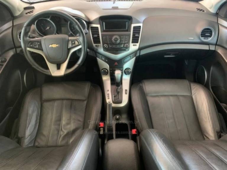 CHEVROLET - CRUZE - 2013/2014 - Cinza - R$ 62.900,00