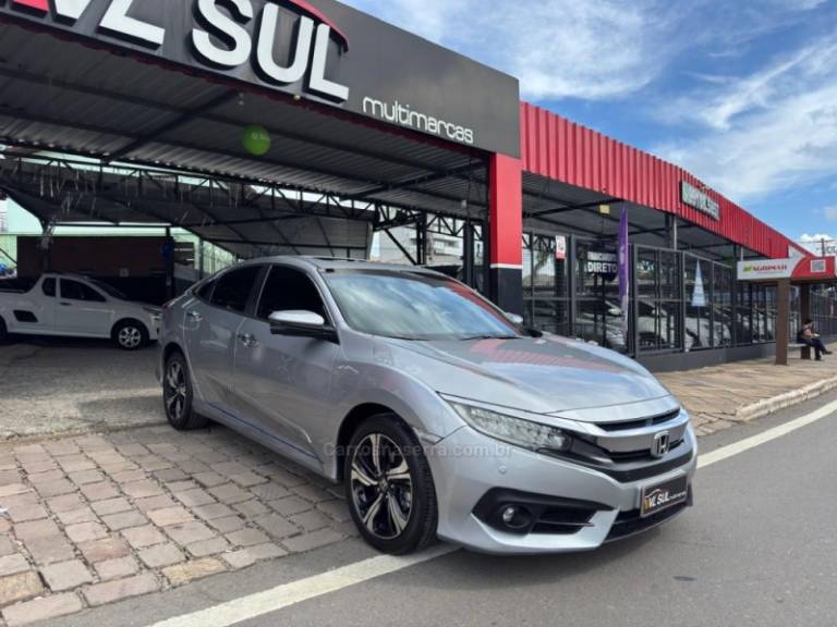 HONDA - CIVIC - 2017/2017 - Prata - R$ 124.900,00