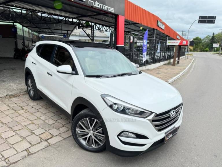 HYUNDAI - TUCSON - 2018/2019 - Branca - R$ 122.900,00