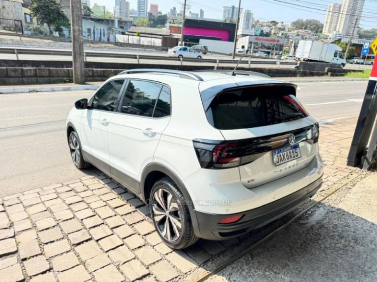 VOLKSWAGEN - T-CROSS - 2020/2021 - Branca - R$ 101.900,00