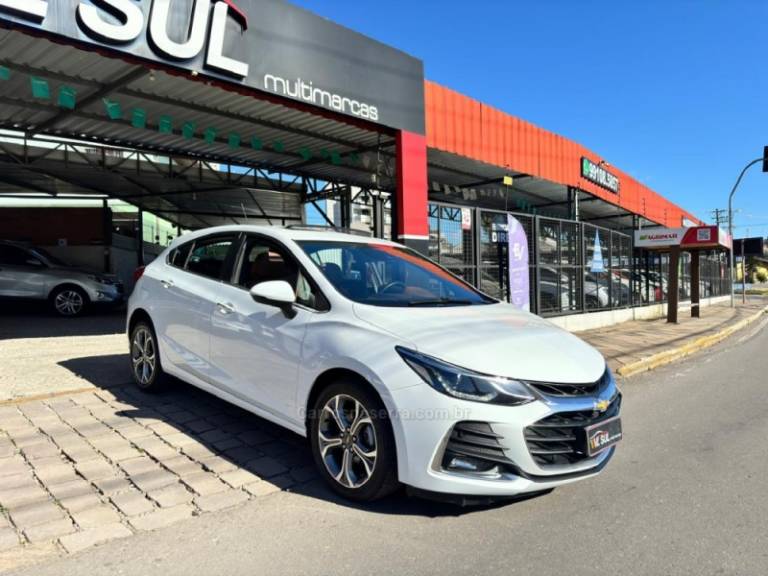 CHEVROLET - CRUZE - 2020/2020 - Branca - R$ 119.900,00