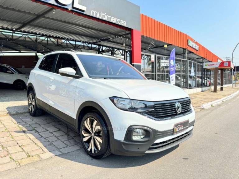 VOLKSWAGEN - T-CROSS - 2020/2021 - Branca - R$ 101.900,00