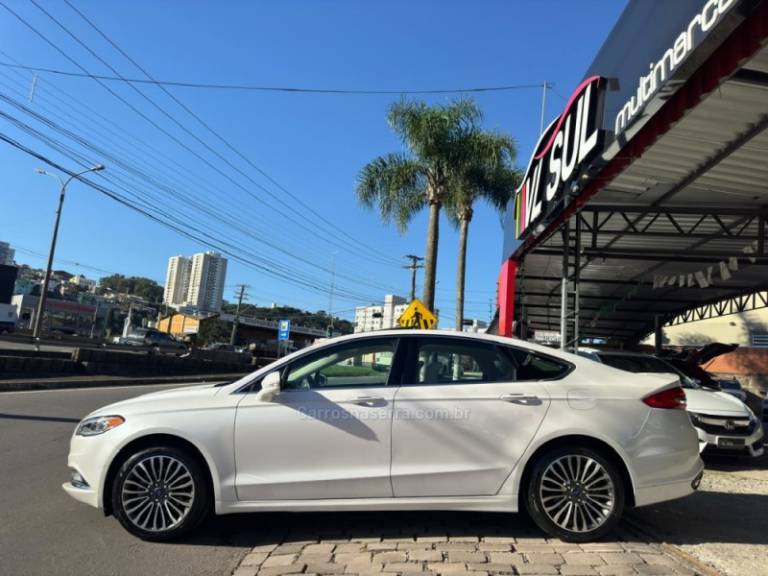 FORD - FUSION - 2018/2018 - Branca - R$ 112.900,00