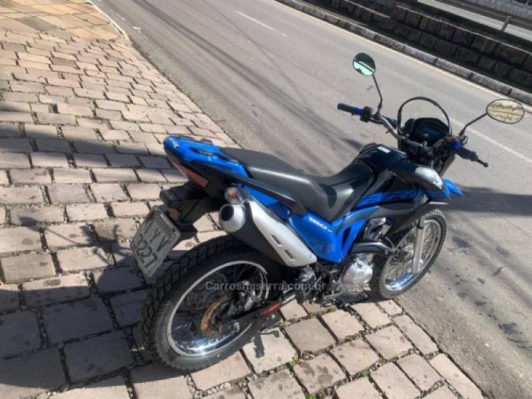 HONDA - NXR 160 - 2018/2018 - Azul - R$ 16.900,00