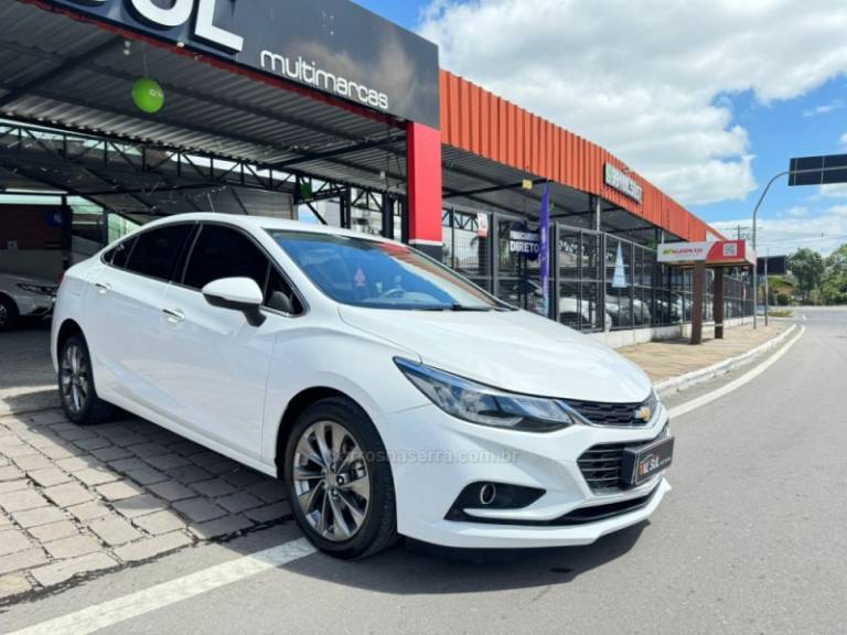 CHEVROLET - CRUZE - 2016/2017 - Branca - R$ 86.900,00