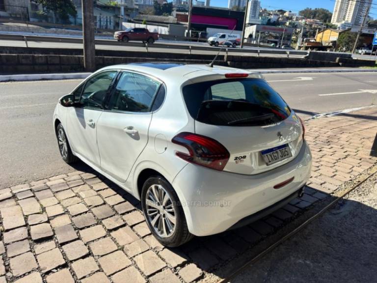 PEUGEOT - 208 - 2016/2017 - Branca - R$ 60.900,00