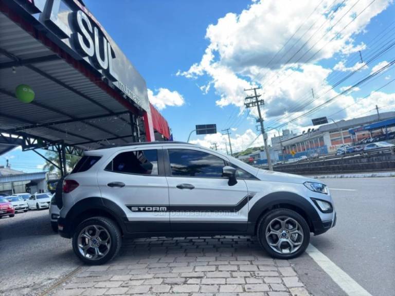 FORD - ECOSPORT - 2019/2020 - Prata - R$ 87.900,00