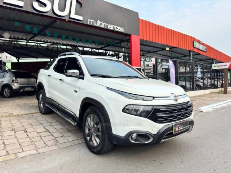 FIAT - TORO - 2020/2020 - Branca - R$ 130.900,00