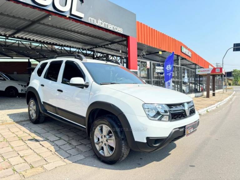 RENAULT - DUSTER - 2015/2016 - Branca - R$ 59.900,00