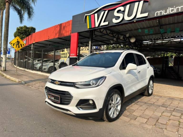 CHEVROLET - TRACKER - 2017/2017 - Branca - R$ 88.900,00