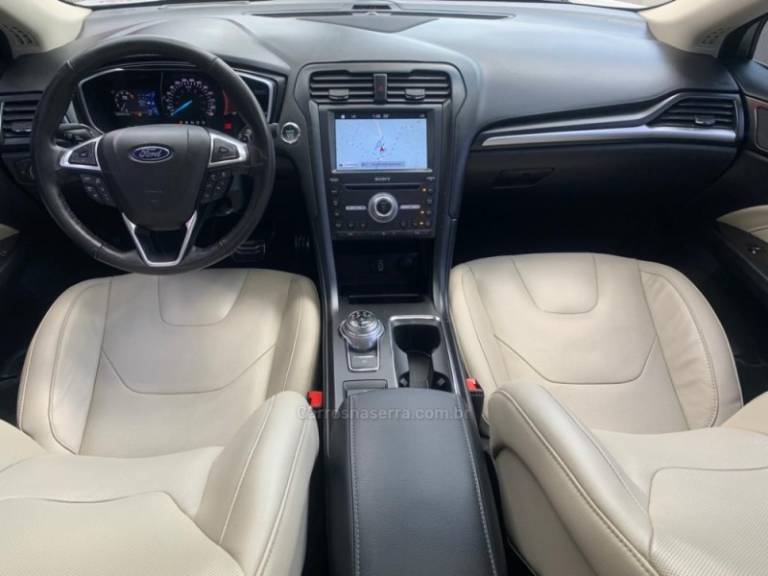 FORD - FUSION - 2018/2018 - Branca - R$ 110.900,00