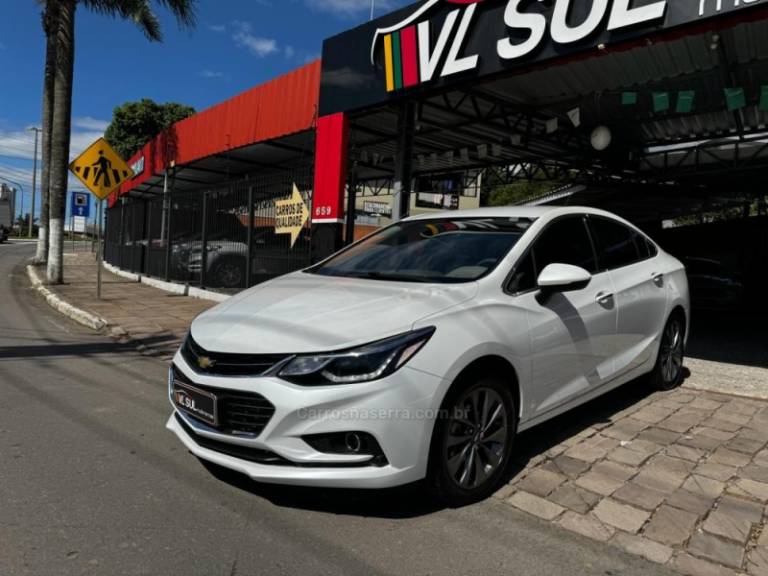 CHEVROLET - CRUZE - 2018/2018 - Branca - R$ 92.900,00