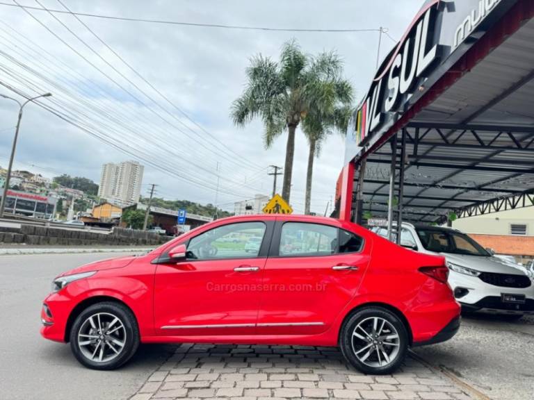 FIAT - CRONOS - 2023/2023 - Vermelha - R$ 93.900,00