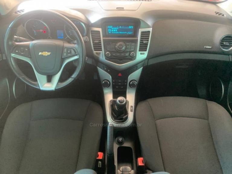 CHEVROLET - CRUZE - 2013/2014 - Vermelha - R$ 63.900,00