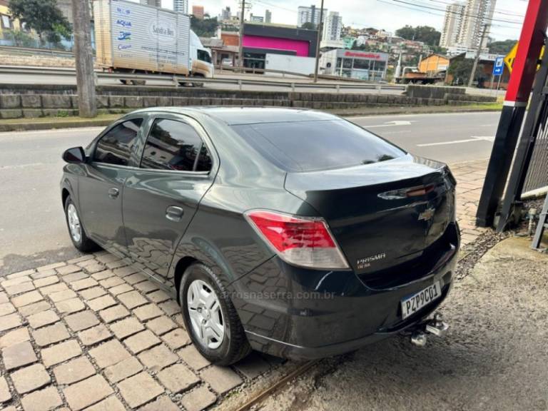 CHEVROLET - PRISMA - 2017/2018 - Cinza - R$ 51.900,00