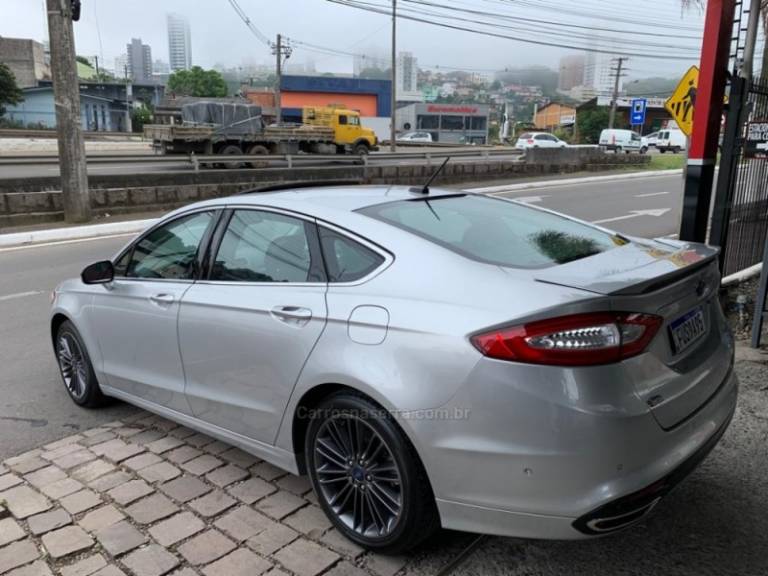 FORD - FUSION - 2013/2014 - Prata - R$ 79.900,00