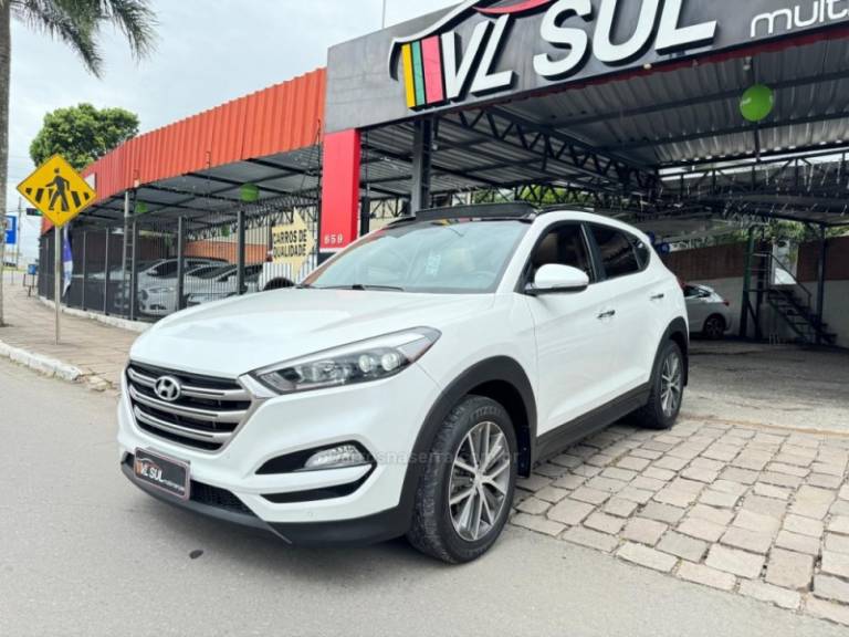 HYUNDAI - TUCSON - 2018/2019 - Branca - R$ 122.900,00