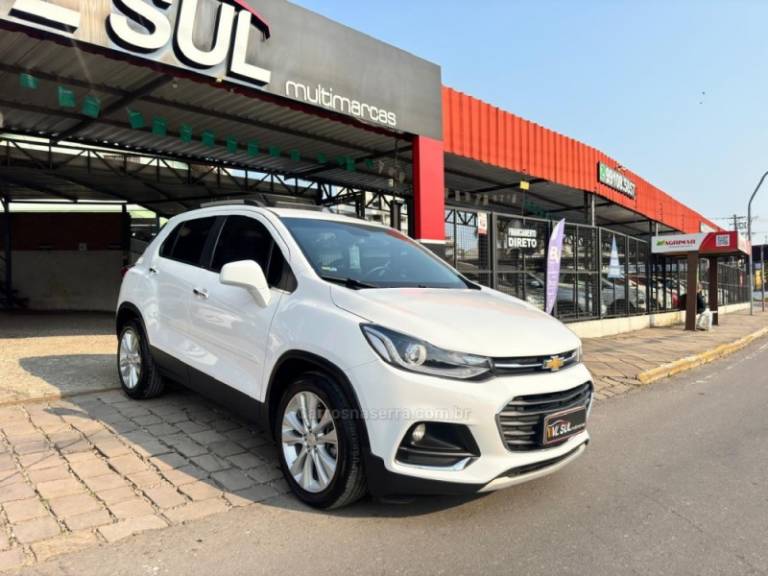 CHEVROLET - TRACKER - 2017/2017 - Branca - R$ 88.900,00