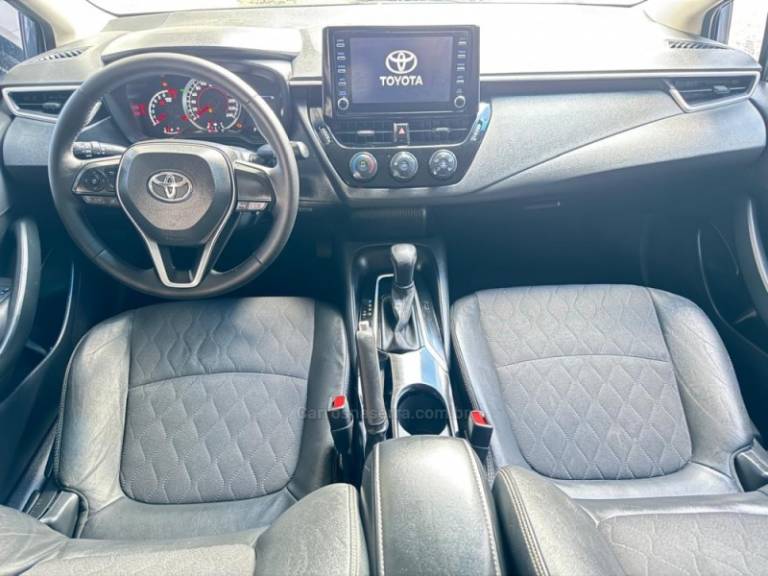 TOYOTA - COROLLA - 2019/2020 - Cinza - R$ 114.900,00