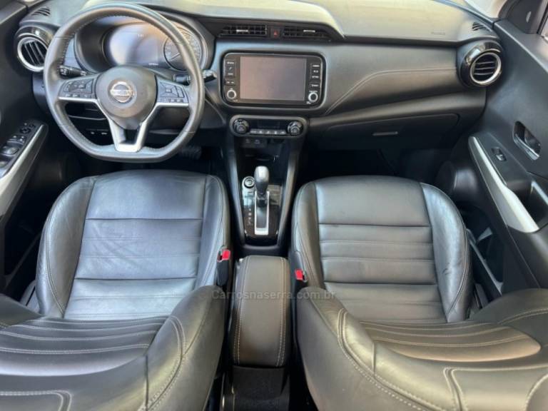 NISSAN - KICKS - 2021/2022 - Branca - R$ 110.900,00