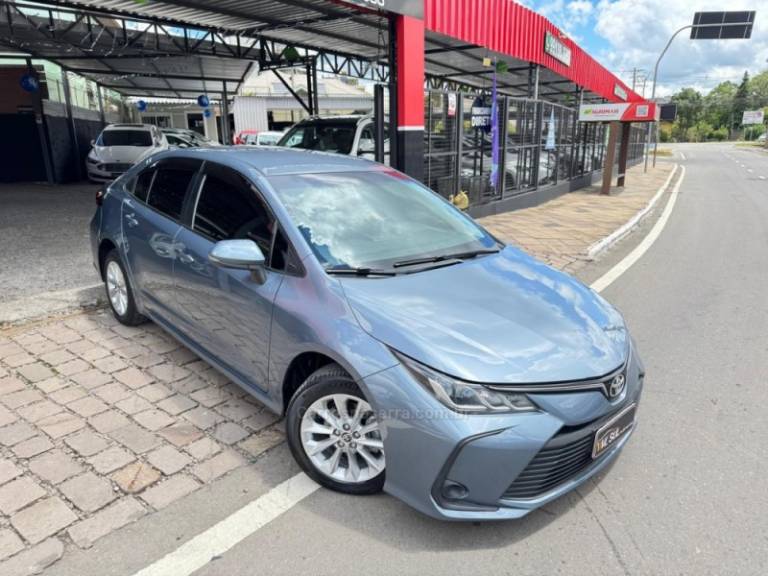 TOYOTA - COROLLA - 2019/2020 - Cinza - R$ 114.900,00