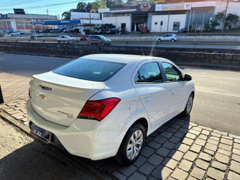 CHEVROLET - PRISMA - 2016/2017 - Branca - R$ 60.900,00