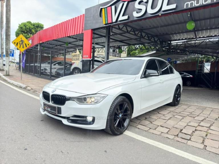 BMW - 328I - 2015/2015 - Branca - R$ 125.900,00