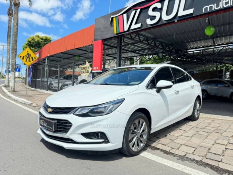 CHEVROLET - CRUZE - 2016/2017 - Branca - R$ 86.900,00