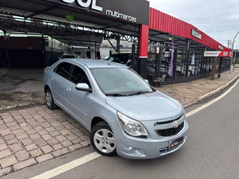 CHEVROLET - COBALT - 2012/2013 - Prata - R$ 38.900,00