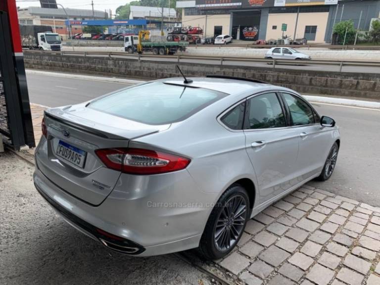 FORD - FUSION - 2013/2014 - Prata - R$ 79.900,00