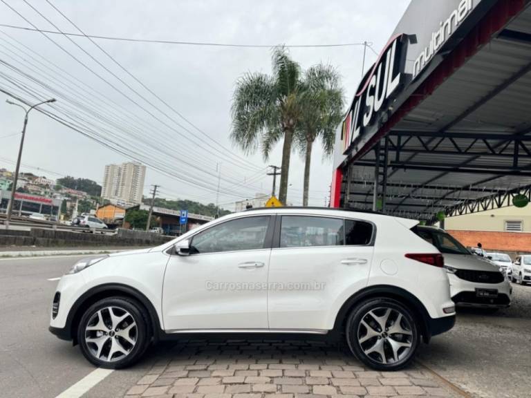 KIA MOTORS - SPORTAGE - 2017/2018 - Branca - R$ 123.900,00